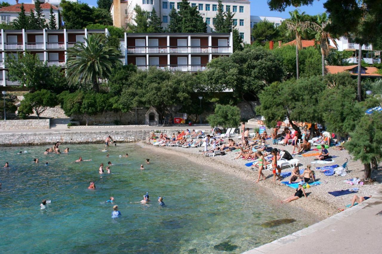 Apartments By The Sea Hvar - 14197 Hvar Town Bagian luar foto