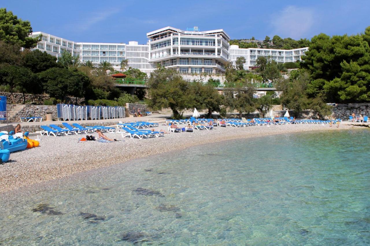 Apartments By The Sea Hvar - 14197 Hvar Town Bagian luar foto